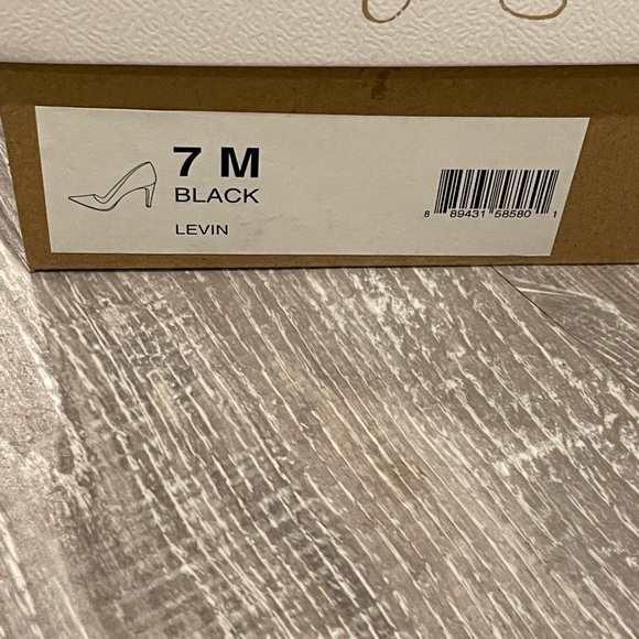 Jessica Simpson Black snake like skin textured heels - Picture 4 of 4